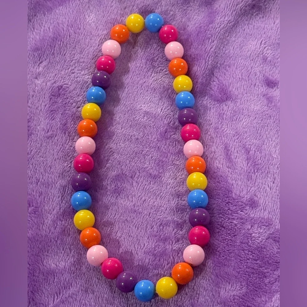 Colorful Beaded Kids Necklace! New w/o tags! Stretchable!